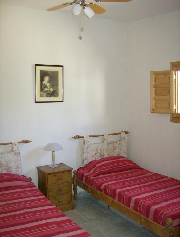 Finca Gamundi Л'Ампола Екстериор снимка